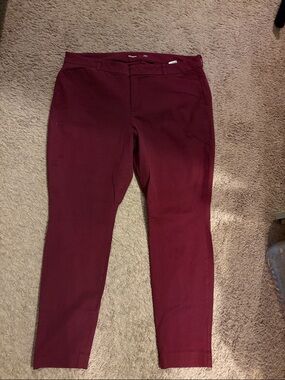Old Navy Burgundy Ankle Pants